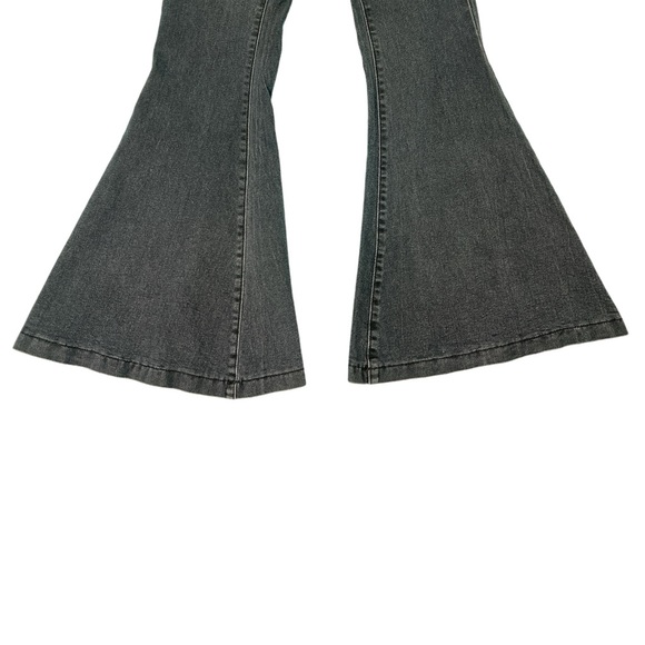 Cloud Ten Bell Bottom Jeans High Rise Size Medium Faded Black Super Flar… - Picture 4 of 9